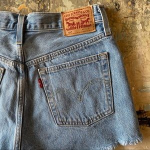 Levi’s High Rise 501 Jean Short
